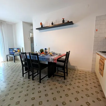 公寓 Mirasole 利尼亚诺萨比亚多罗